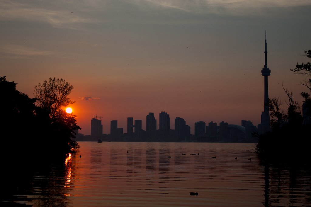 IMG_2242_c.jpg -  Toronto  sunset