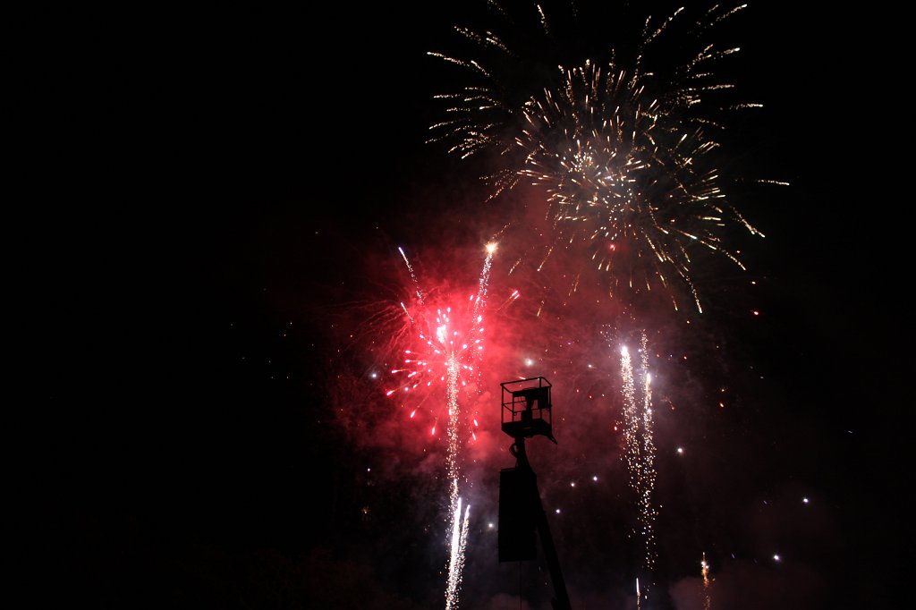IMG_7015.JPG -  Laternenfest Bad Homburg  2014 - Feuerwerk