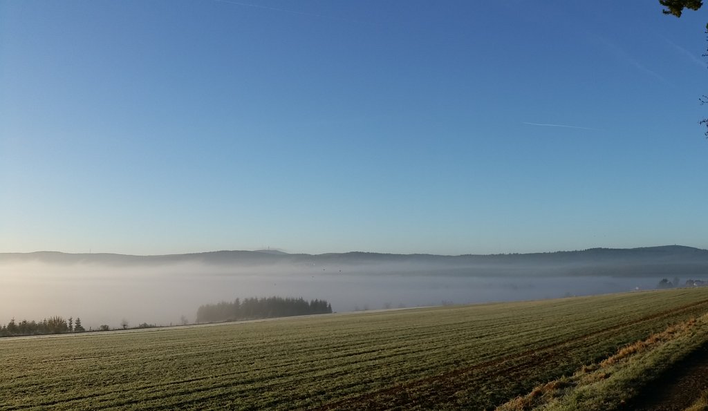 20141125_084938.jpg - Fog in the valley
