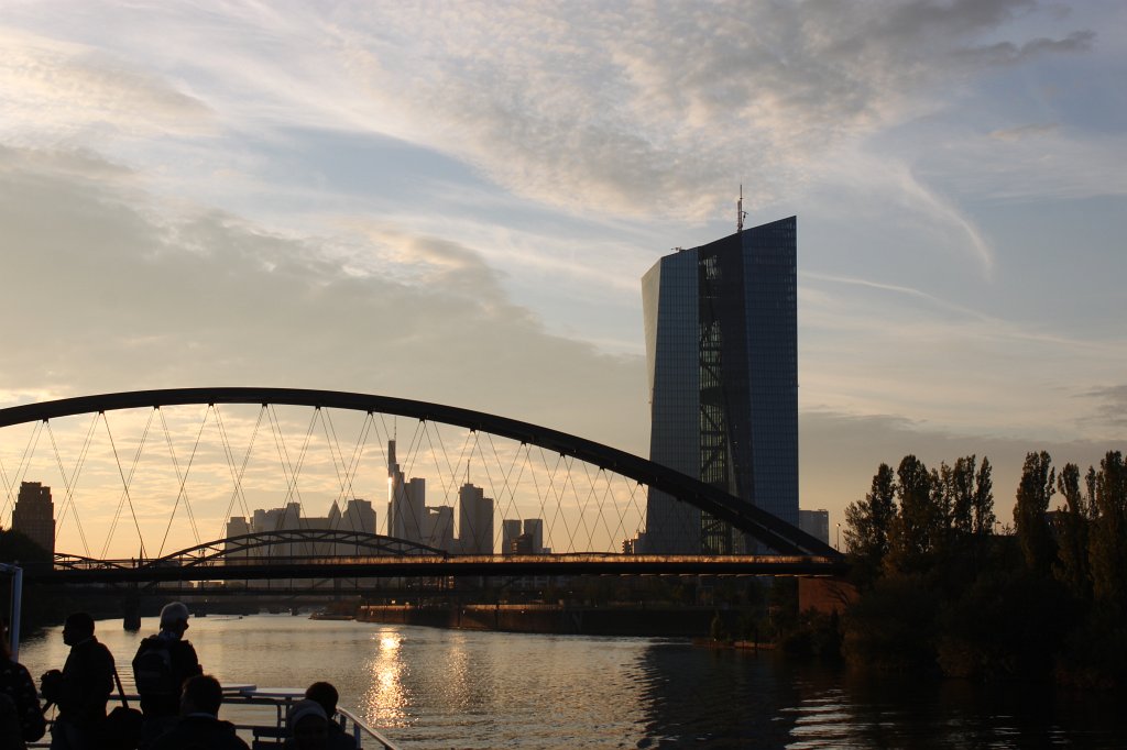 IMG_4809.JPG -  Frankfurt  Skyline