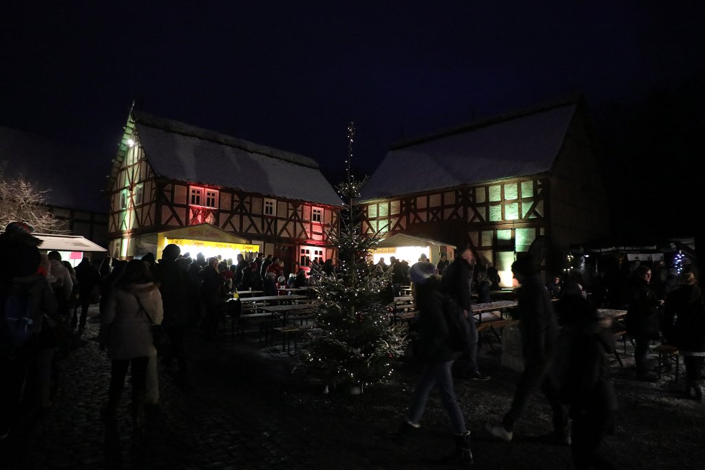 574B0657.JPG - Weihnachtsmarkt Hessenpark 2017