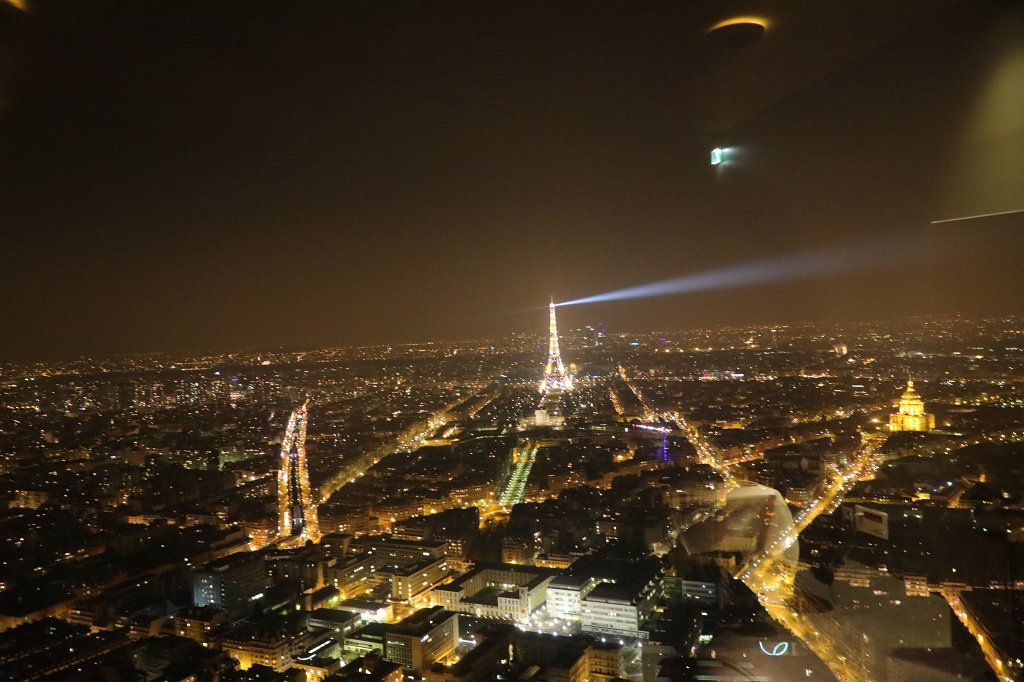 574B1964.JPG - Silberhochzeitsessen im  Ciel de Paris  mit toller Aussicht